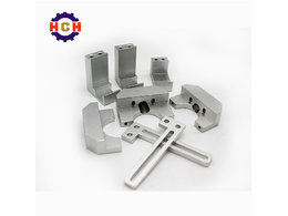 CNC精密機(jī)械零件加工，在競(jìng)爭(zhēng)中前行